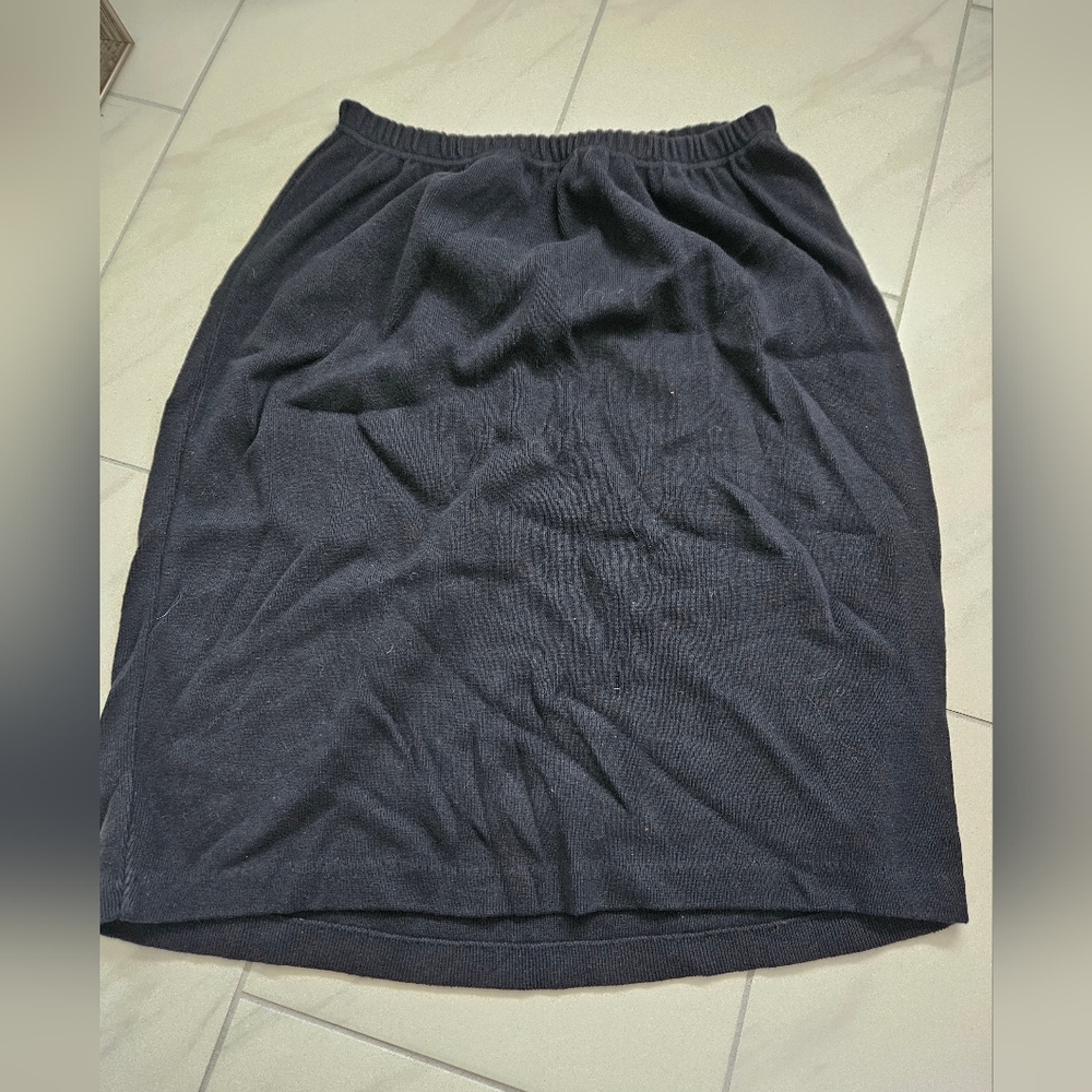 Diane Von Furstenberg Black High-Low Knee-Length Skirt